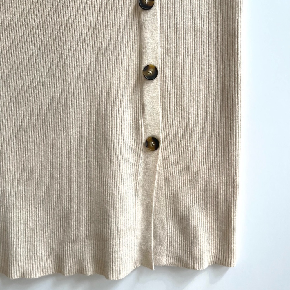 Allie Rose ribbed knit midi skirt in cream - Picture 3 of 8